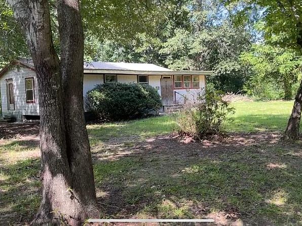 330 English Rd