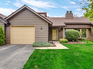 1942 Pecan Ct, Crown Point, IN 46307