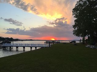 19430 Laurel Glen Ave, Cornelius, NC 28031