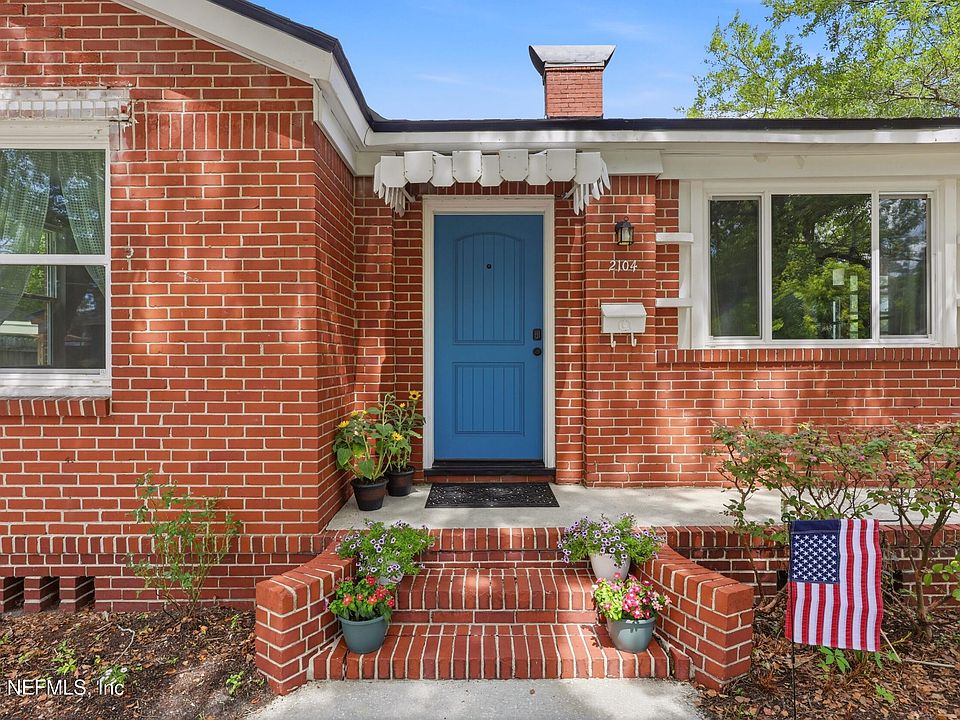 1st image of 2104 MERRILL Avenue