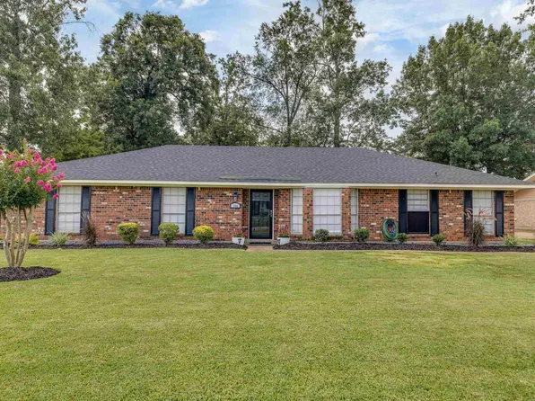 106 McAlpine Dr, West Monroe, LA 71291