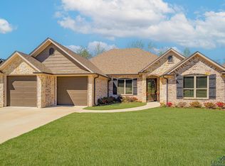 3919 Gable Crest Ln, Longview, TX 75605