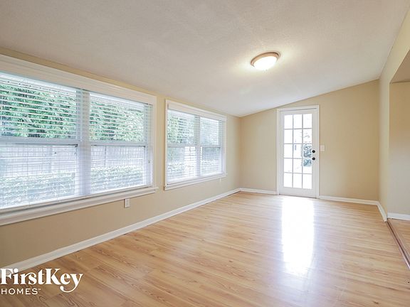 5th image of 617 S Lakemont Ave