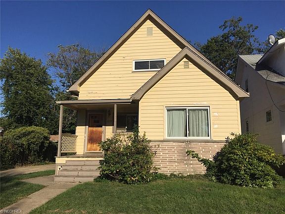 2nd image of 1339 Lakewood Ave