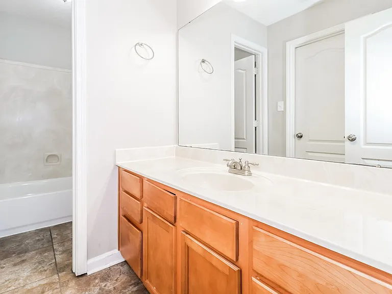 10093 Woodland Hills Dr — Photo 15