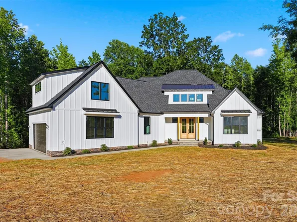 4299 Brandy Creek Ct #90, Clover, SC 29710