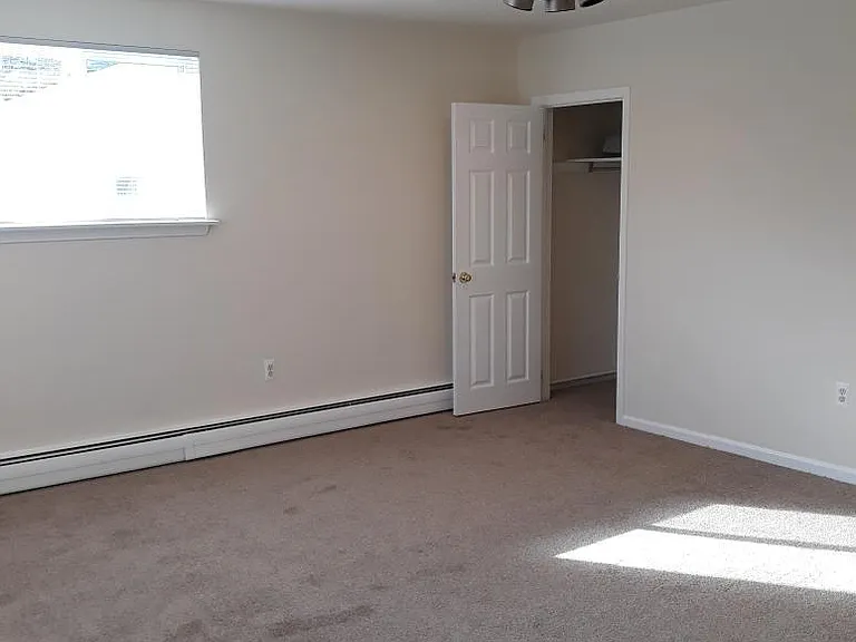 238 Byberry Rd — Photo 8