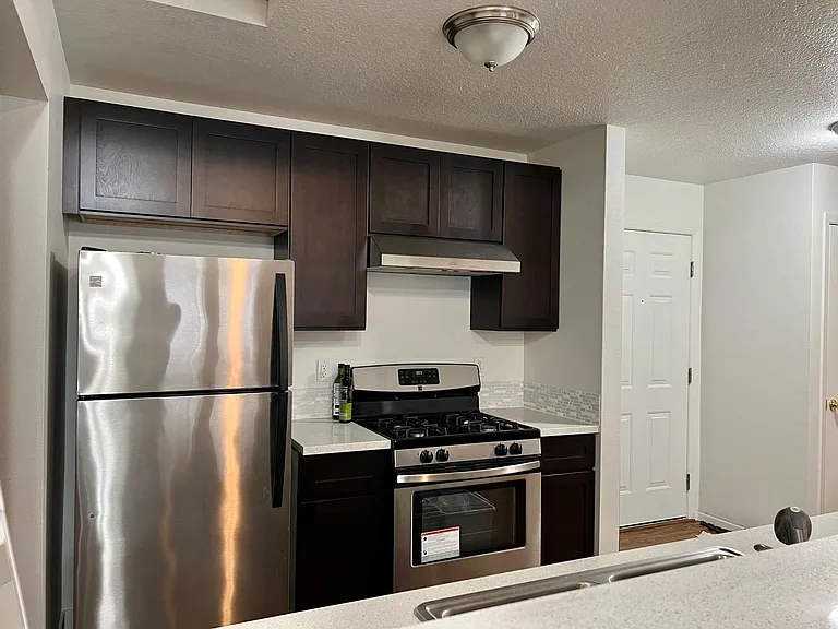 15058 NW Central Dr #1005 — Photo 9