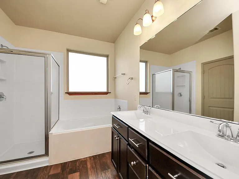 5234 Corbridge Glen Ct — Photo 13