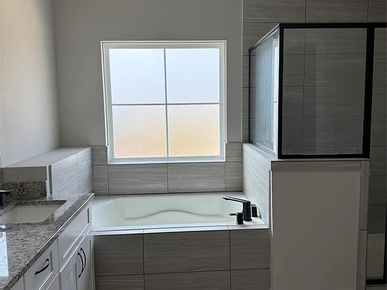 16610 Oasis Meadow Ln — Photo 18