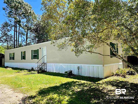2nd image of 9212 Bay Pines Rd