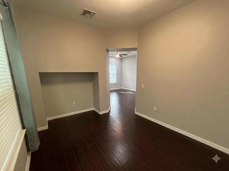 9313 Tyrella Pine Trl — Photo 9