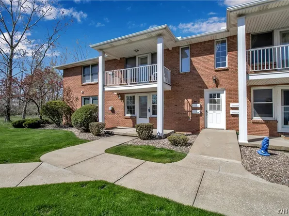 16 Appletree Ct APT 4, Cheektowaga, NY 14227