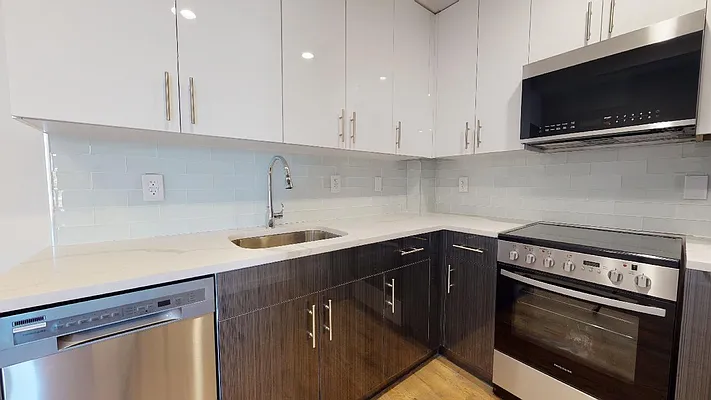 Rented by Metro Garden Realty NYC | media 26