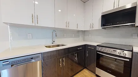 Rented by Metro Garden Realty NYC