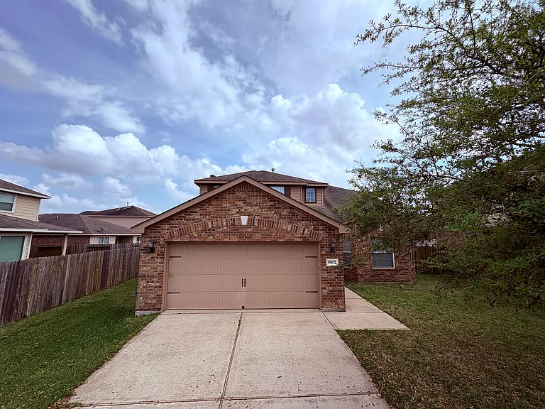 9807 Opal Rock Dr — Photo 37