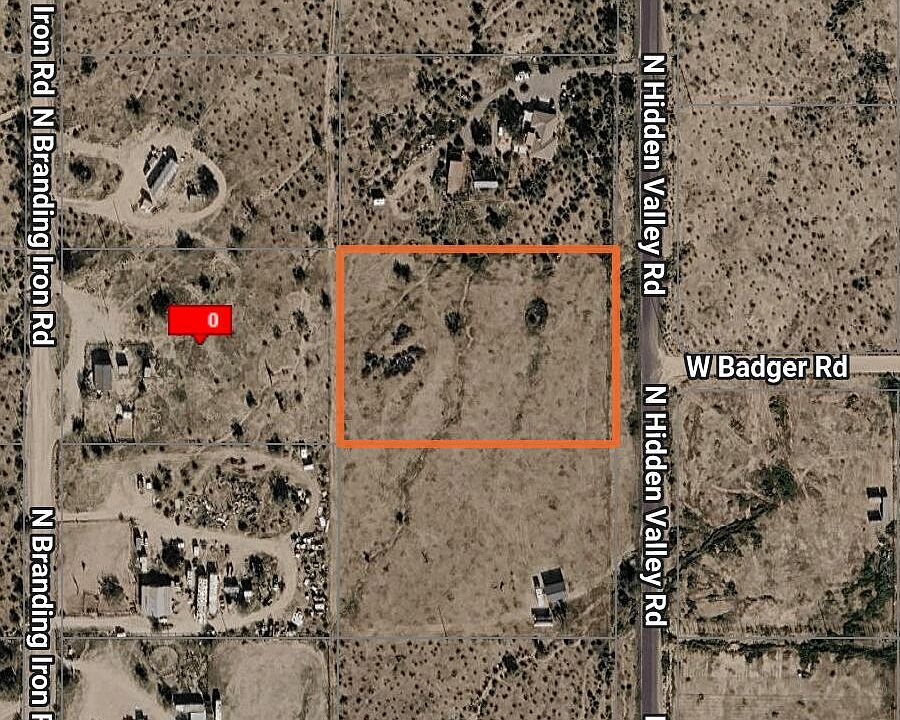 2nd image of 5046 N HIDDEN VALLEY Road #9