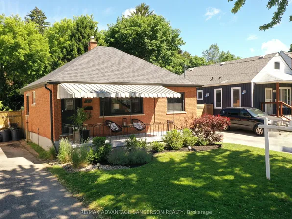 1226 Wilton Ave, London, ON N5W 2G8