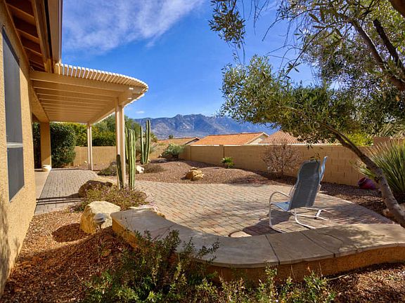 5th image of 62097 E Redwood Dr