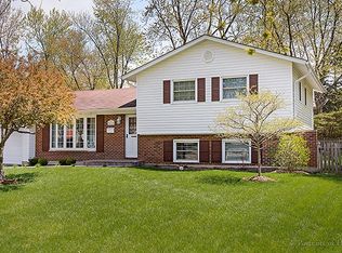 6819 Church Ct, Woodridge, IL 60517
