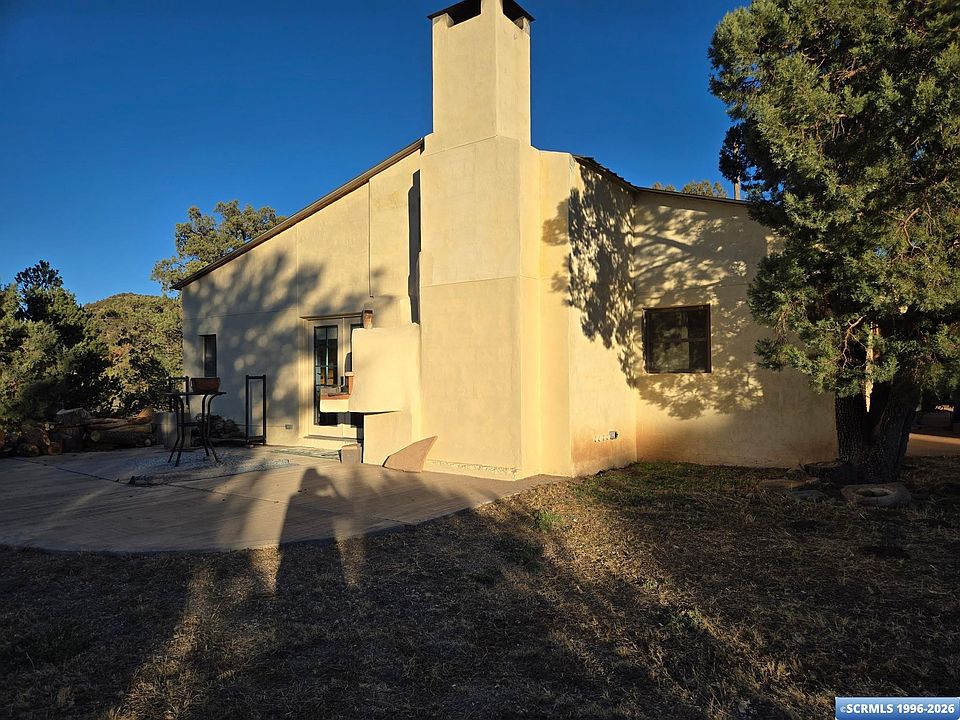 1st image of 100 Sunrise Meadow Rd