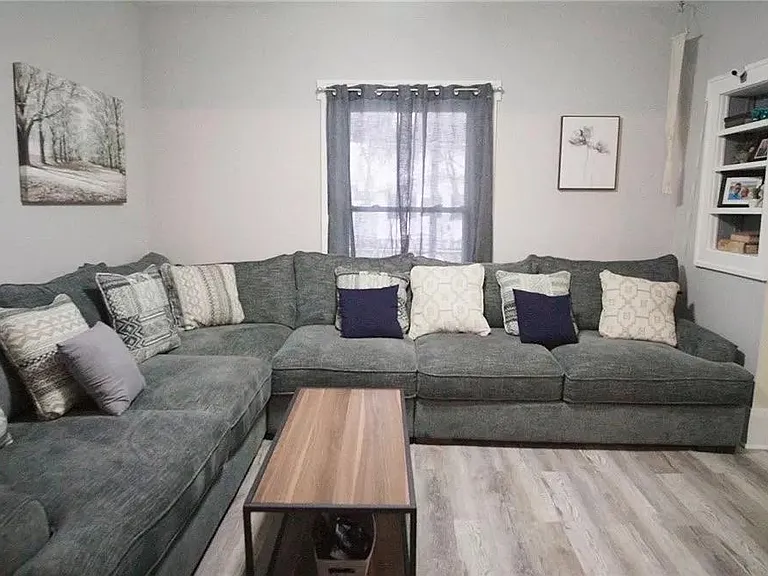1234 Sawyer Ave — Photo 10