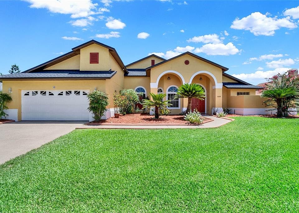 1st image of 1449 Royal Cir