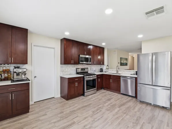 19822 Creston Cove Ct, Cypress, TX 77433