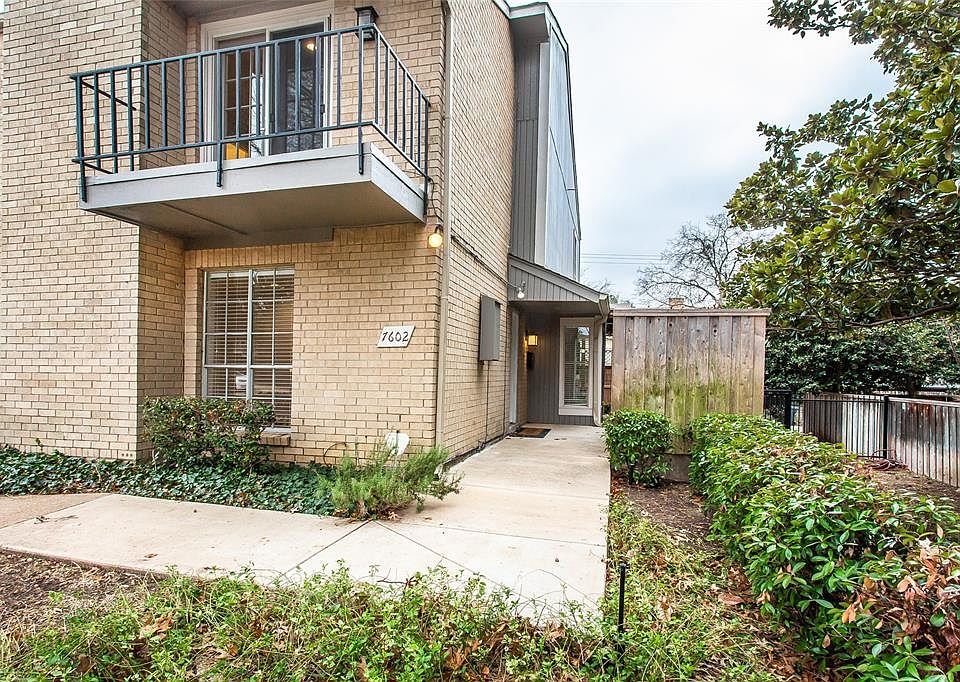 1st image of 7602 Woodthrush Dr #15
