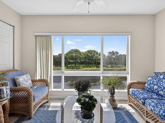 2nd image of 5906 Crystal Shores Drive #208