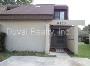 8353 Windypine Ln, Jacksonville, FL 32244