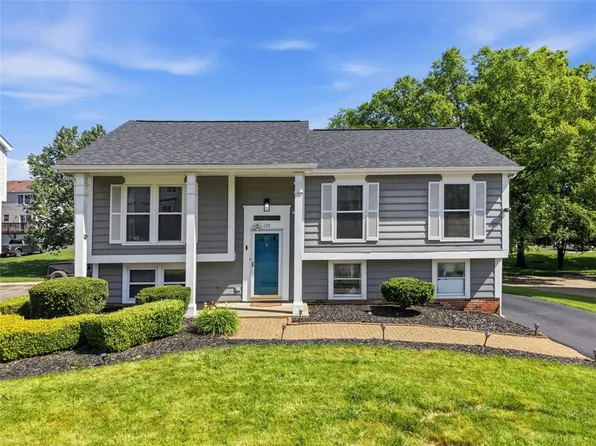 120 Clearbrook Dr, Cranberry Township, PA 16066
