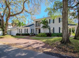 2927 W Tambay Ave, Tampa, FL 33611