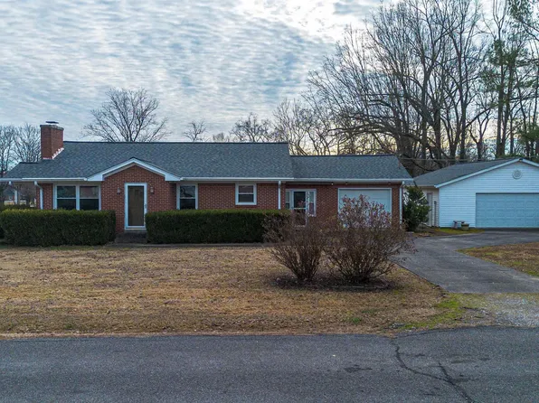 114 N Crestview Dr, Paducah, KY 42001