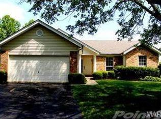 2211 Polo Parc Ct, Saint Louis, MO 63146