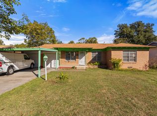 4805 Ira St, Fort Worth, TX 76117