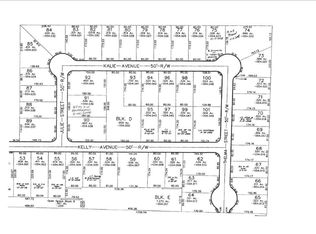 Thelma St, Rootstown, OH 44272