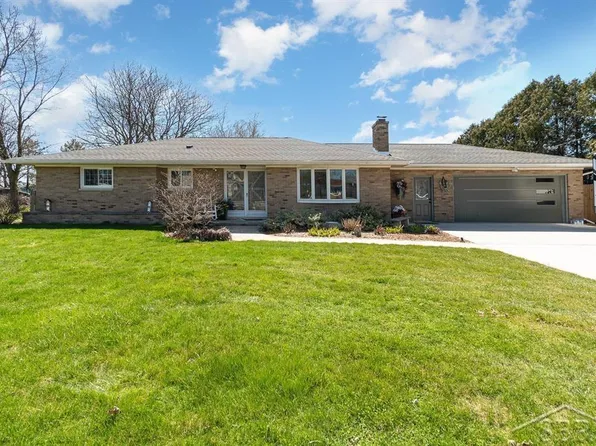 1961 W Youngs Ditch Rd, Bay City, MI 48708