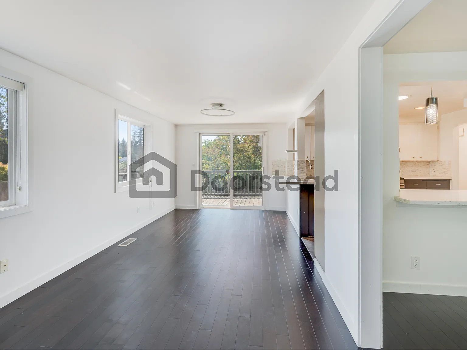 4 bed, 3.0 bath, 2400 sqft, $4,600 — Photo 3