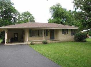 1316 Valley Rd, Benton, KY 42025