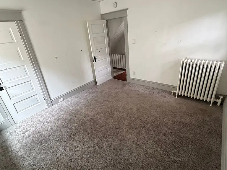 661 Myrtle Ave — Photo 7