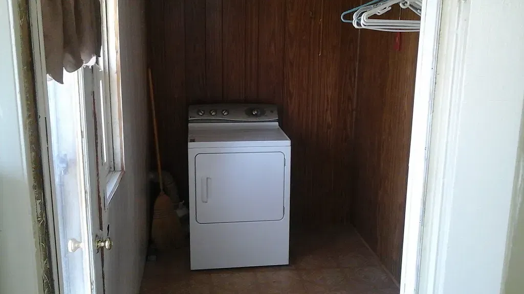 1 bed, 600 sqft, $695 — Photo 3