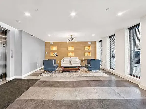 2128 Ocean Avenue image 15 of 19