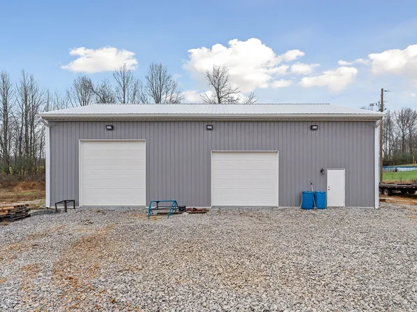 13813 Old Kentucky Rd, Walling, TN 38587