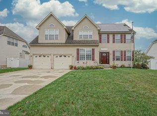 816 Renaissance Dr, Williamstown, NJ 08094