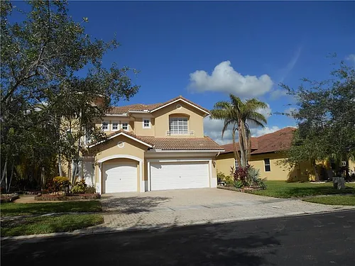 3040 SW 192nd Ave Photo 1