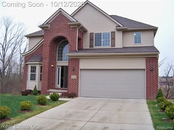 39230 Silverthorne Bnd, Farmington Hills, MI 48331