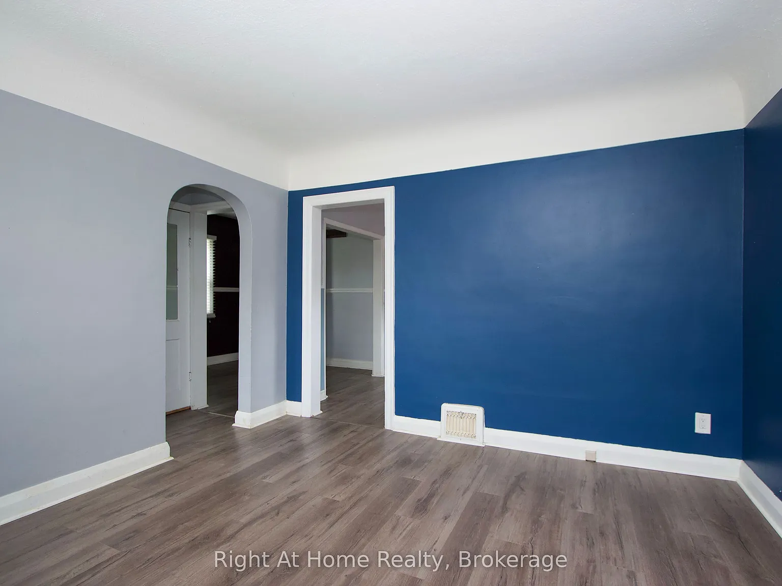 2 bed, $1,945 — Photo 4