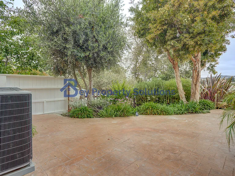 599 Woodland Dr — Photo 51