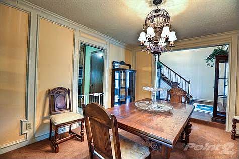 Formal dining looking to entry.